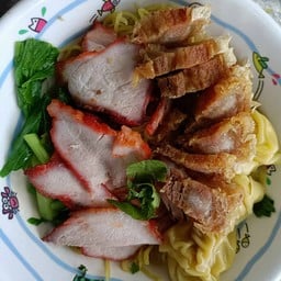 น้อยราชาบะหมี่ นวมินทร์95