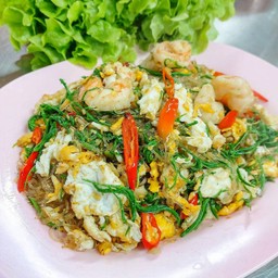 ผัดวุ้นเส้นชะอมไข่กุ้ง