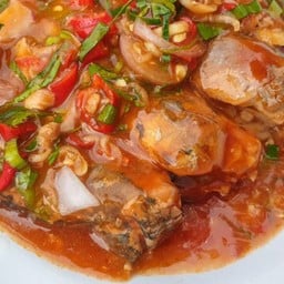 ยำปลากระป๋อง