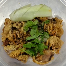 ข้าวไข่ปลากระเทียม