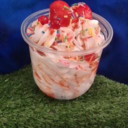 วิปครีมสตอเบอรี่เชื่อม