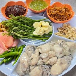 หอยนางรมทรงเครื่อง