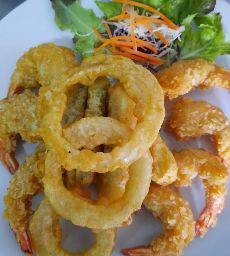กุ้งชุบแป้งทอด