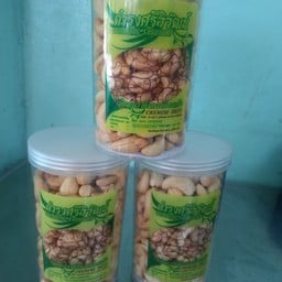 เม็ดมะม่วงอบเกลือ 3ขีด