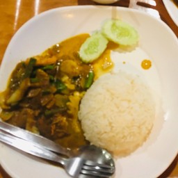 ข้าวเครื่องแกง