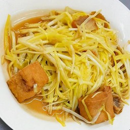 กุยฉ่ายขาวผัดเต้าหู้เหลืองนิ่ม