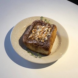 โทสต์ย่างน้ำตาล