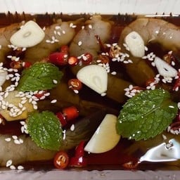 ร้านยำสดิ้ง  สุขสวัสดิ์