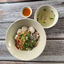 ก๋วยเตี๋ยวตือฮวนต้มยำ
