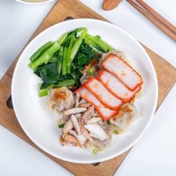 เกี๊ยวหมู โรยปูหมูแดง