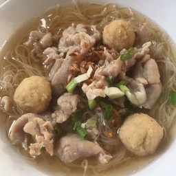 คุณรีคลุกหมี่