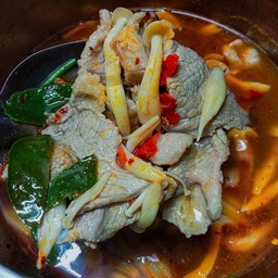 ต้มยำหมุโบราณ ใส่น้ำมะขามเปียก