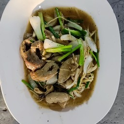 ไส้ตันผัดพริกไทดำ