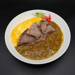 G14 - ข้าวแกงกะหรี่ ไข่ลาวา เนื้อวากิว