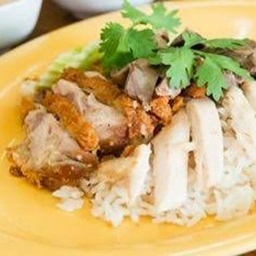 ข้าวมันไก่รวมพิเศษ