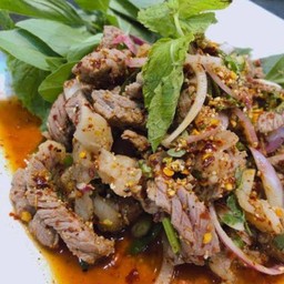 น้ำตกเนื้อ