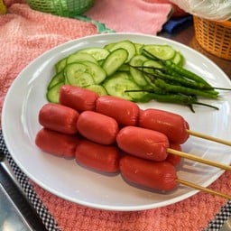 ไส้กรอกแดงไข่แมว คอกเทล