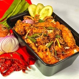 ข้าวยำหมูทอด