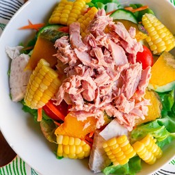 สลัดทูน่า+ไข่ต้ม