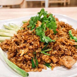 ข้าวผัดรถไฟ