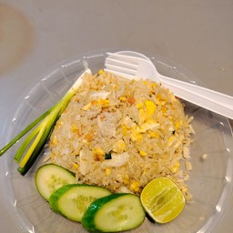 ข้าวผัดเลิศรส By จ๊ะโอ๋ หมู่บ้านเกษมทรัพย์