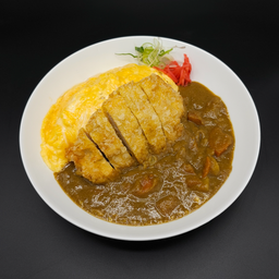 G13 - ข้าวแกงกะหรี่ ไข่ลาวา หมูทอดทงคัตสึ