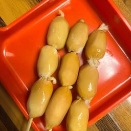 ไส้กรอกหนังกรอบ