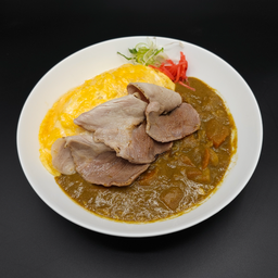 G09 - ข้าวแกงกะหรี่ ไข่ลาวา หมู