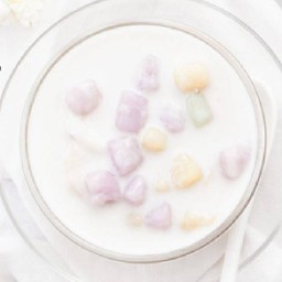 บัวลอยเผือก