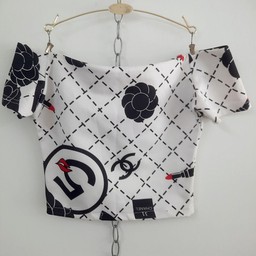 ขาว เสื้อครอปเปิดไหล่ S