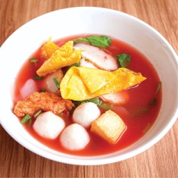 ก๋วยเตี๋ยวเย็นตาโฟ