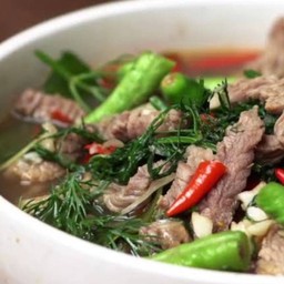 แกงอ่อมกระดูกซี่โครงหมู