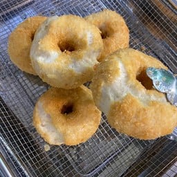 ทอดมันกุ้ง ชัยเจริญ ศาลายา