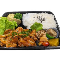 No.10 หมูผัดกิมจิ