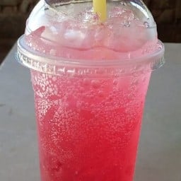 แดง..มะนาวโซดา