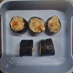 หมูพันสาหร่าย