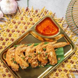 ปีกไก่ทอดน้ำปลา