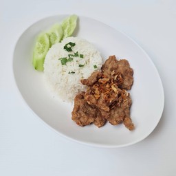 ข้าวหมูก้อนทอด