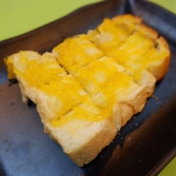 ขนมปังปิ้งแยมส้ม Marmalade Toast