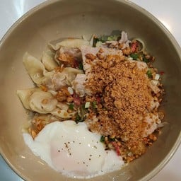 ก๋วยเตี๋ยวหมูแห้งต้มยำ