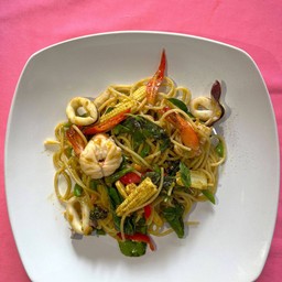 สปาเก็ตตี้ผัดขี้เมา