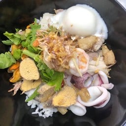 ข้าวต้มแห้งยกทะเล