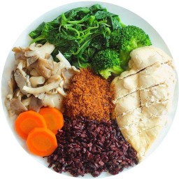 ⭐4.8 (147) - ข้าวทรงเสวย ไรซ์เบอรี่ ไก่อบเฮิร์บ ผักลวก น้ำพริกคั่วปลา