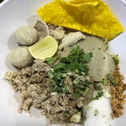 ก๋วยเตี๋ยวแห้ง