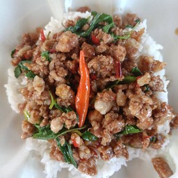 ข้าวกะเพราหมูสับ