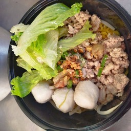 ก๋วยเตี๋ยวน้ำใส+น้ำดื่มสิงห์600มล.