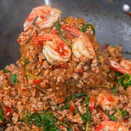 ข้าวกะเพราวุ้นเส้นกุ้ง+หมูสับราดข้าว(ฟรีไข่ดาว