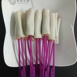 ปลาม้วนไส้ไข่เค็ม