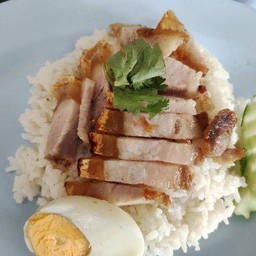 ข้าวหมูกรอบ