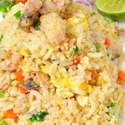 ข้าวผัดปู ประตูน้ำพระอินทร์